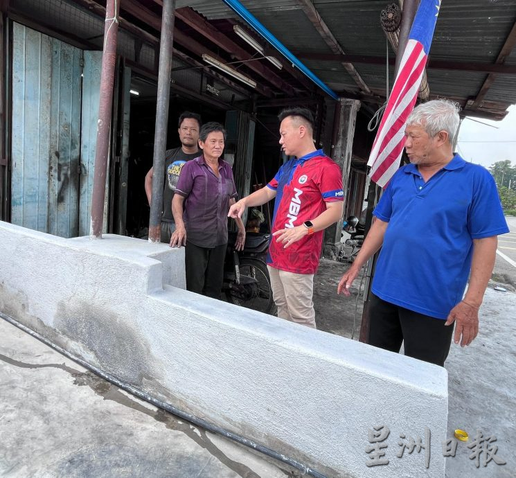 (古城第三版主文)武吉南眉街镇老店前方路段不时发生交通意外