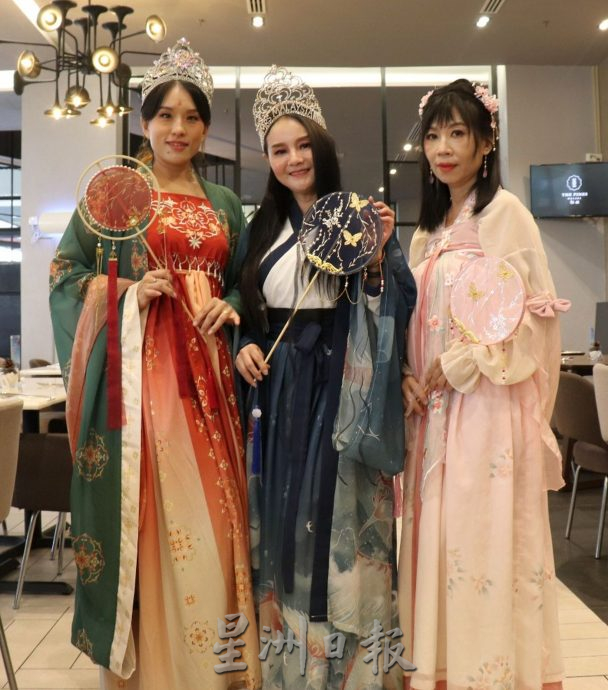 (古城第二版主文)【带你去找爱】:汉服温婉柔情的爱