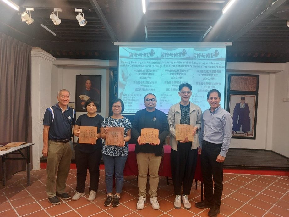 (古城第十三版主文)整饬及修复文物,可进一步了解历史发展与文物价值