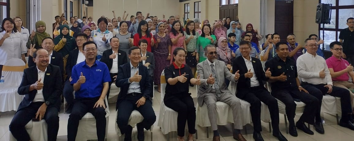 (大北马) 全槟共有396所各源流学校,仍有148所学校没有智能一体机的设备。