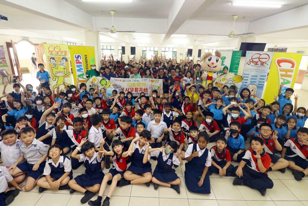 (已签发)柔:【本报活动】营养均衡早餐供学习能量,明德华小学生要好好吃早餐