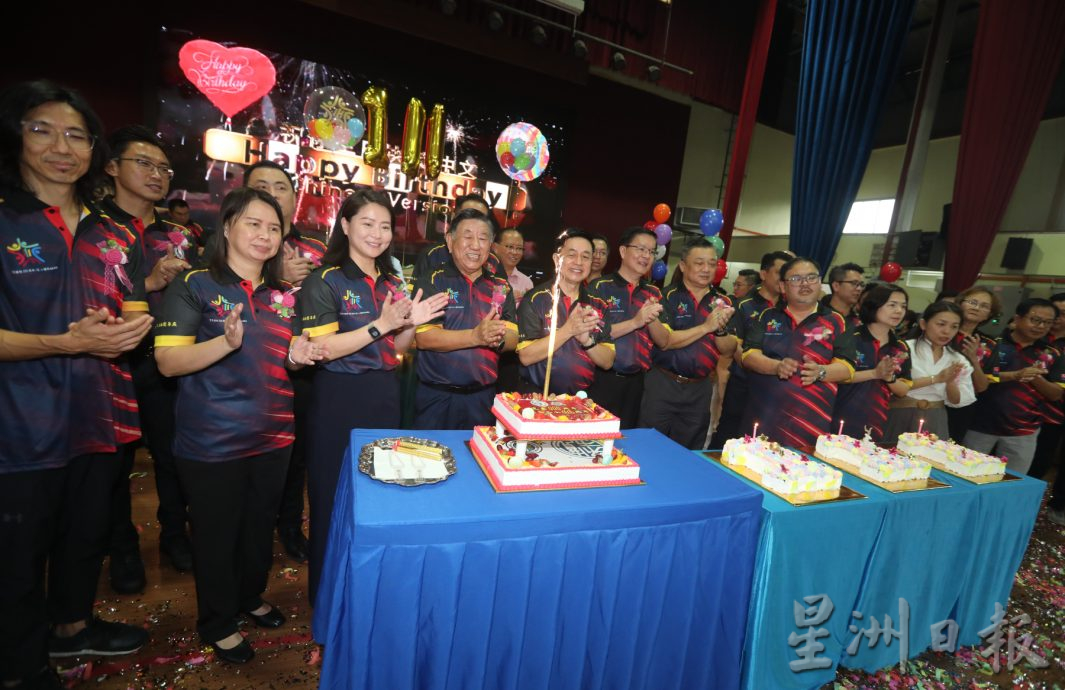 (已签发)柔:**封面**喜迎111校庆 宽柔学村引以为傲