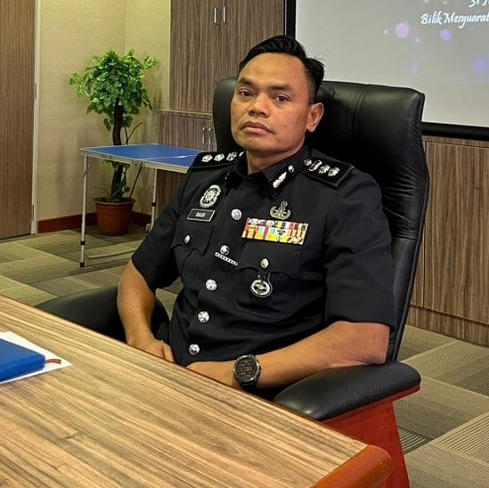 （已签发）柔：村民“控诉”甘榜变赌博聚集地，警方驳斥说法