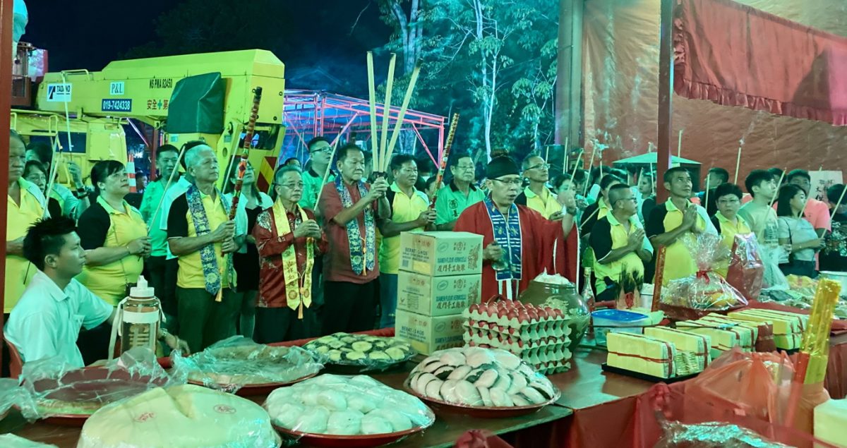 (已签发)柔:**版头**全马最高 善福宫31呎9吋大士爷开光