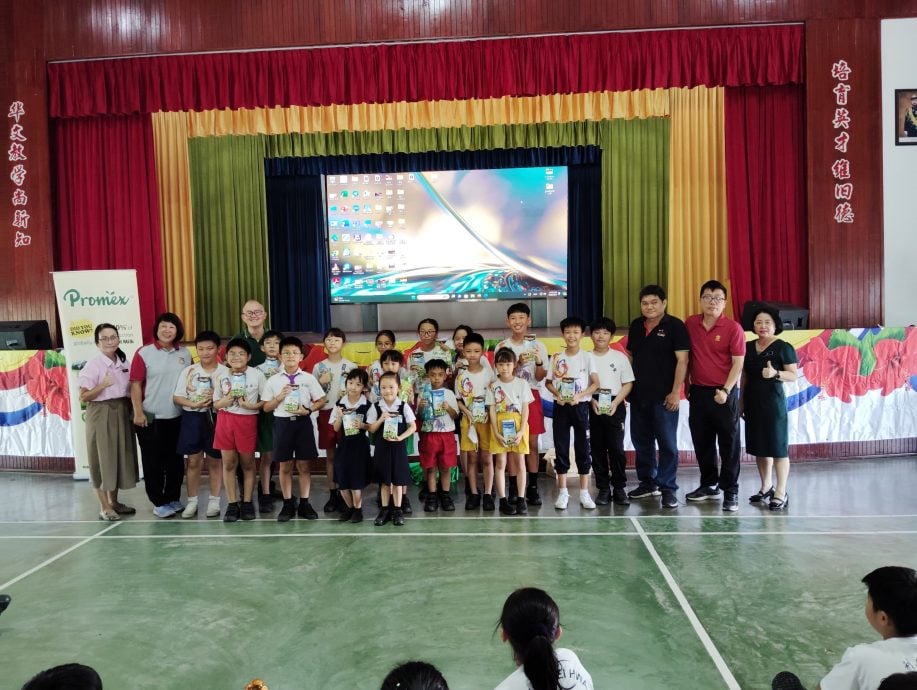 (已签发)柔:**版头**本报活动:学生阅报计划有奖填字游戏 第三期得奖名单出炉