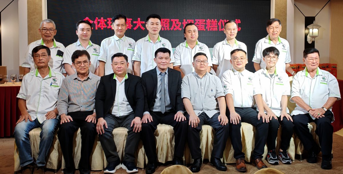 （已签发）柔：**版头**赖永安：诸多法规制度   中医药业面严峻考验