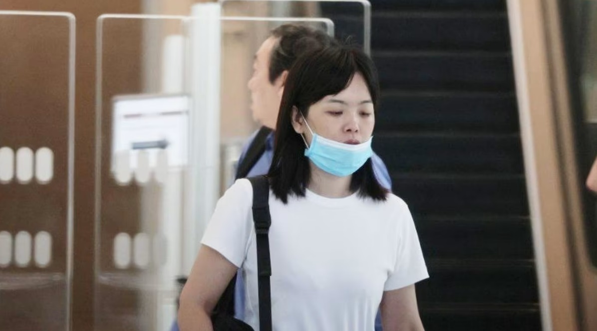 (已签发)柔:狮城二三事:爱上不爱她的博士生 女研究生苦缠骚扰被罚逾2万6000令吉