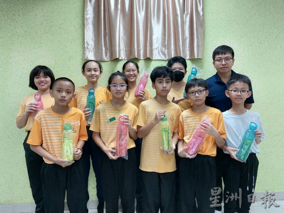 NS芙蓉／本报学生阅报计划 641学生参加小学生时事问答比赛（预赛） 
