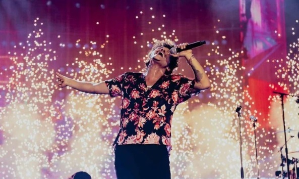 “火星人”唱完发文感谢中国台湾 网民气炸骂:真心换绝情