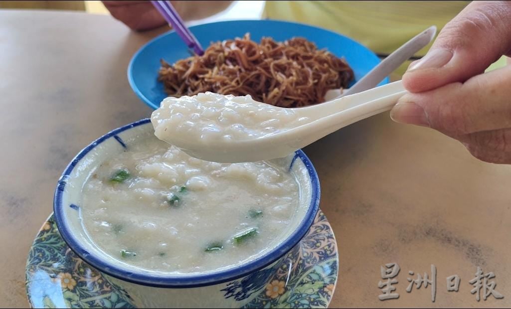 【人气美食】/金平经济炒粉糖水档古早味 糖水炒粉粥芋头糕飘香