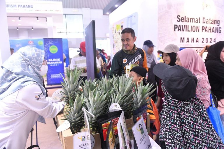 东3:彭亨州农产品在马来西亚农业、园艺及农业旅游展(MAHA)录得亮眼成绩,销售额突破52万令吉,超过原本预期的19万4000令吉