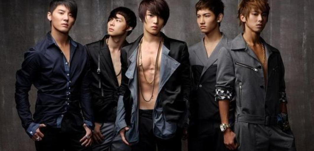 东方神起时期没劲敌 金俊秀看BIGBANG感危机