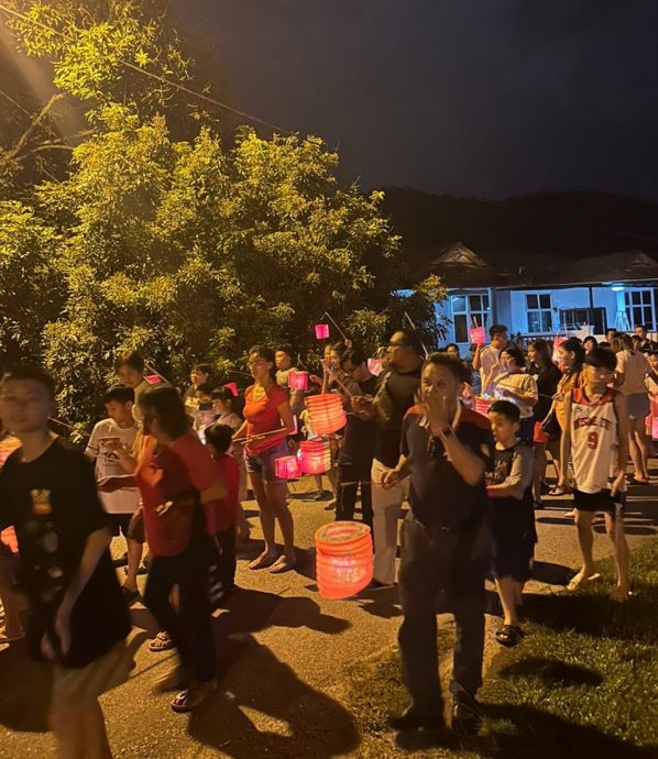 东:双溪热力中秋晚会好热闹