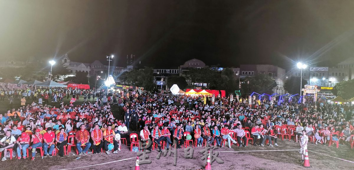 供星洲网:“龙舞大马日,中秋昌明昭”获逾百华团响应,3000人提灯游行!