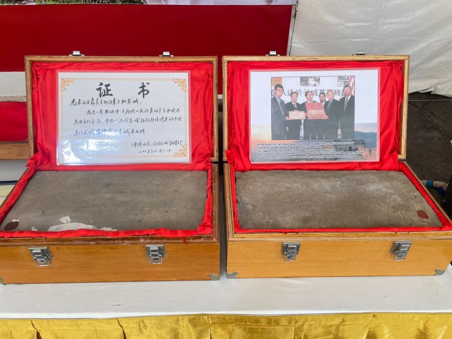 供星洲网:汝来3批发城再升级,300万打造“迷你长城”成打卡热点