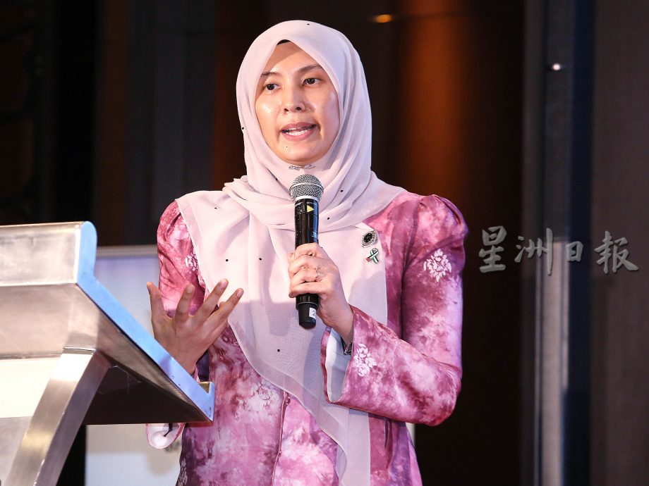 努鲁依莎:年轻人的困境