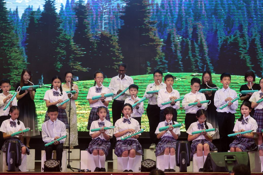 双版头之一;大都会/力行华小“力护族根 行儒树人”85周年校庆晚宴/7图