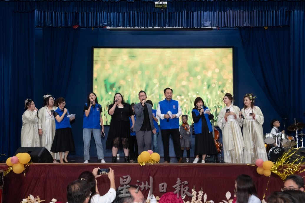 吴德贵:102年见证历程 平民学校展望辉煌未来