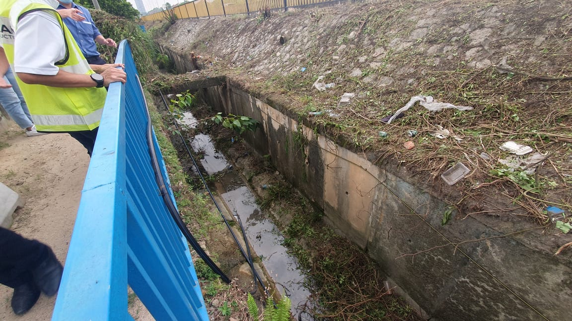 大都会/赖俊权水灾新闻稿/4图