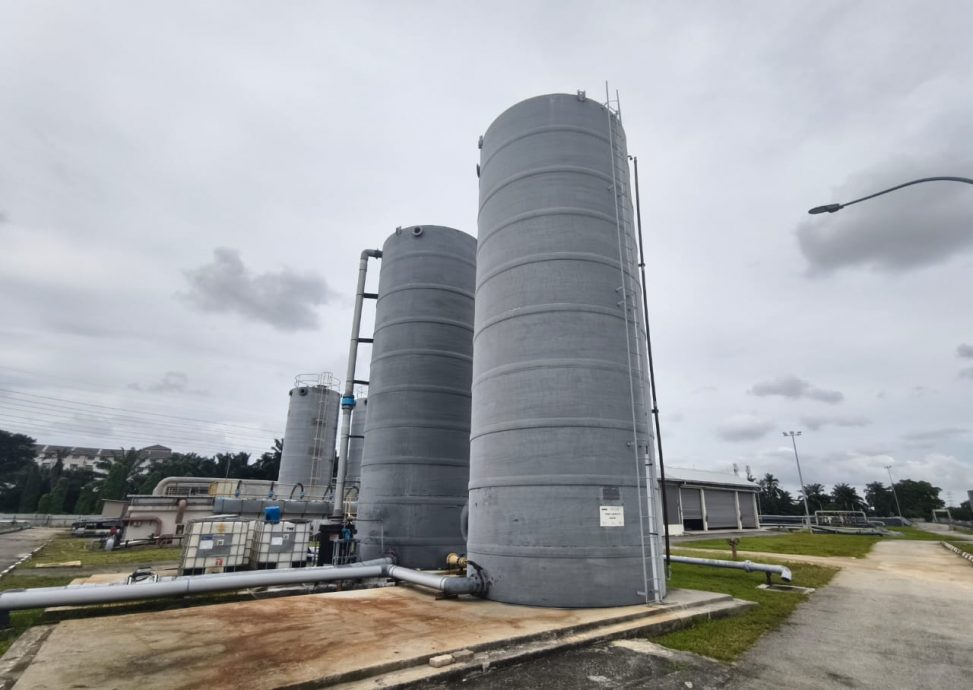 大都会/ME03头/顶级手套成雪州首家获“零排放”执照厂家!