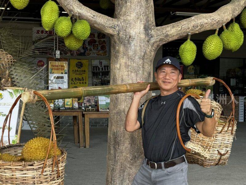 星期天头条/生态旅游 Fz100454713879
