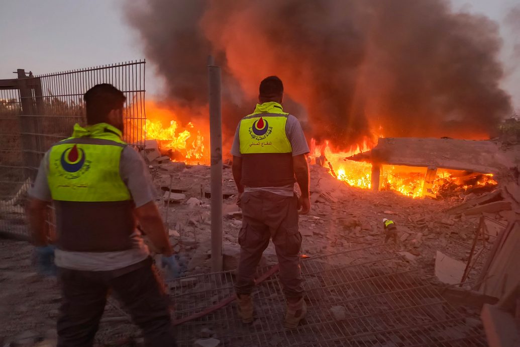 天下事 ∕ 袭击以情报机构真主党导弹首飞抵特拉维夫