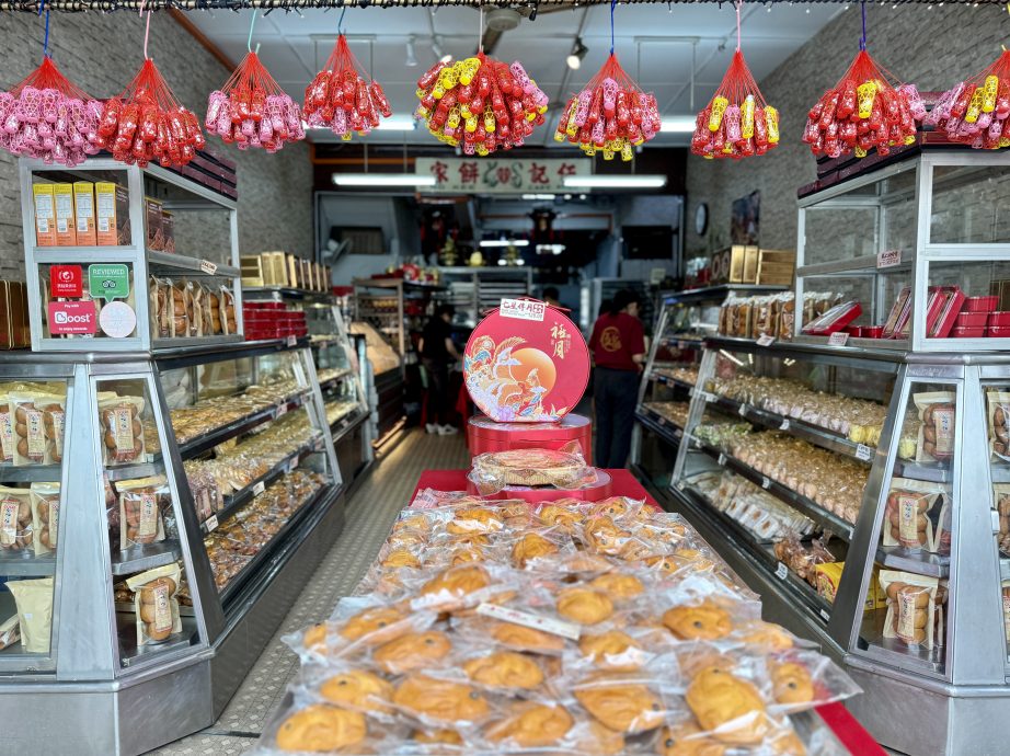 封面主文(大北马)令吉无力 原料涨价 今年又吃贵月饼