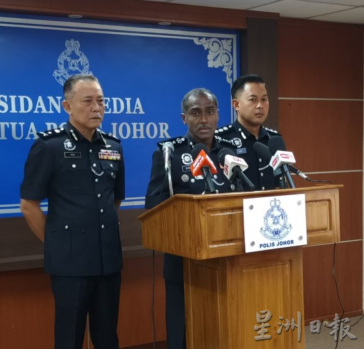 **已签发**国:涉倾倒废料污染河流,5人包括1狮城男被控