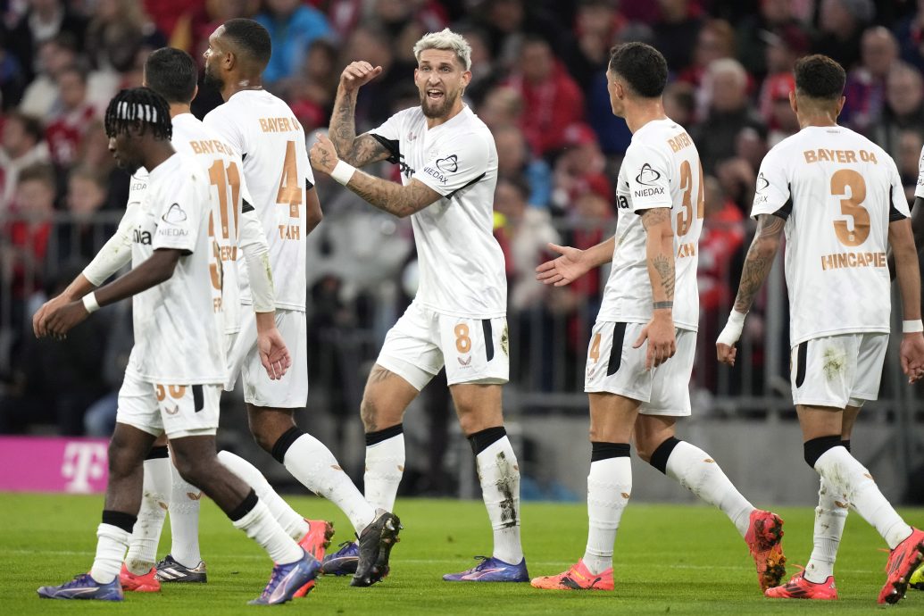 德甲|孔帕尼上任6连胜终结 拜仁天王山之战平药厂