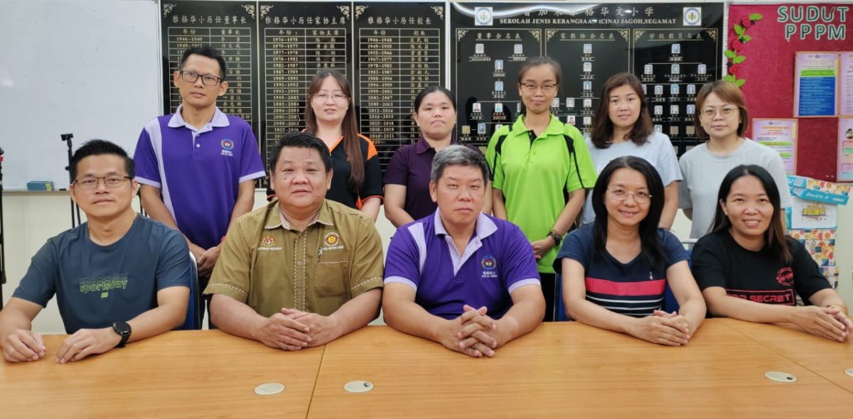 显刊 *已签发* 柔::配合TIGER星洲华教义演,雅格华小929举办义跑、义骑与义卖会