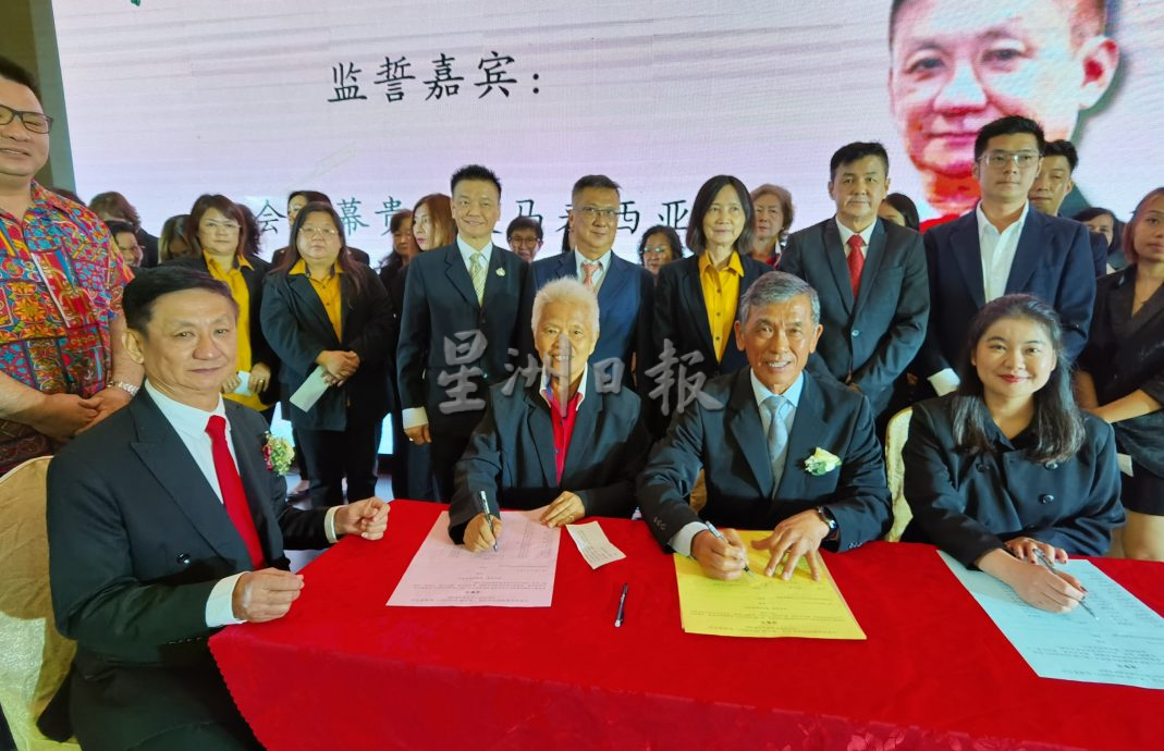 杨克浩:大马海南联会发动为海南省赈灾,筹款已达逾50万元人民币。