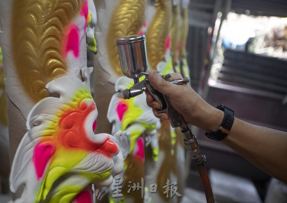 柔:封面【特稿】大龙香传统手艺逐渐失传 业者在变革中努力走出新天地