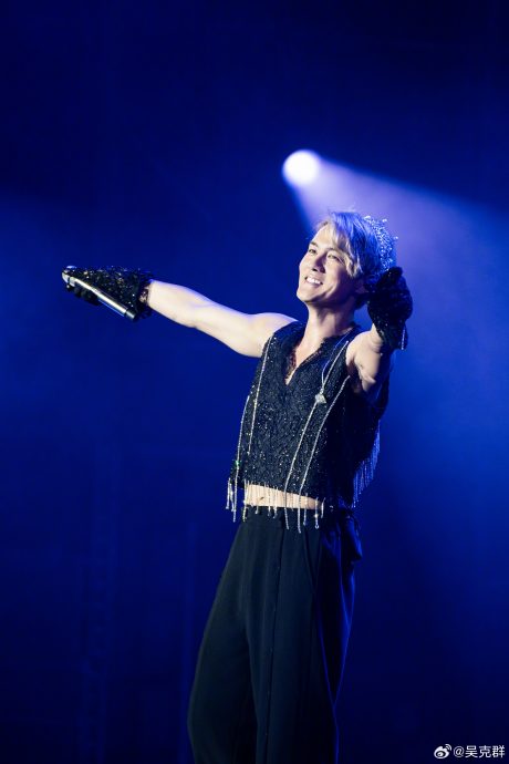 梁咏琪中国拼盘商演遭砍歌 传遭要求让步唱3首下台