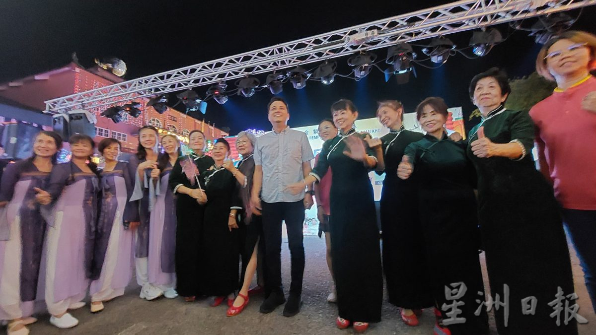 版头之一 *已签发* 柔:马哥打补选 |赛福星化身师奶杀手 德教会中秋园游会“大杀四方”