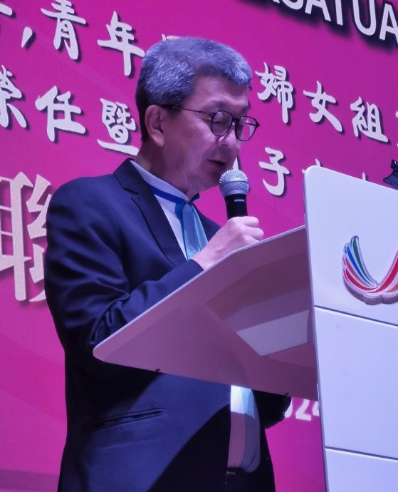 (社区版头)*已签发* 柔:华文教育价值获认同, 林福山: 华校生非“不聪明”