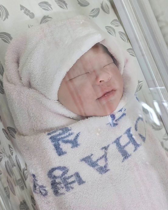 结婚10年喜获麟儿 晟敏:比任何瞬间都要感动