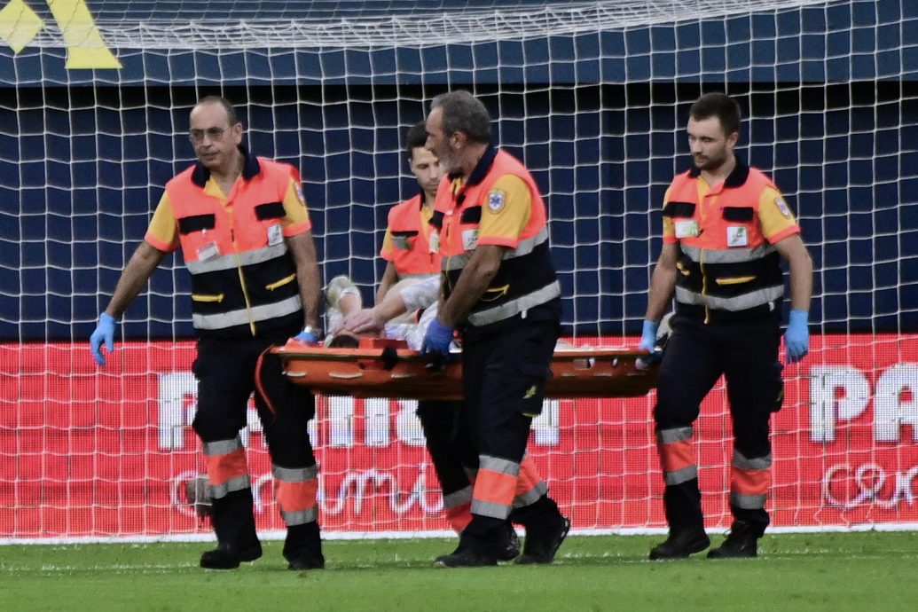 西甲|击沉黄潜艇首6轮全胜 巴塞伤主力门将高兴不起