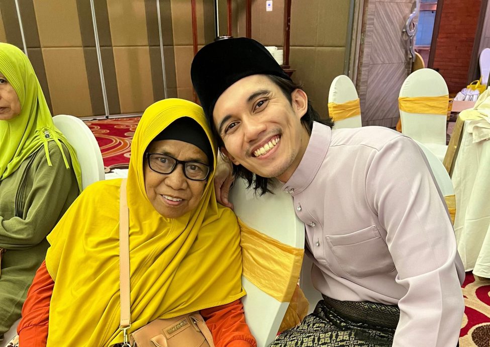 视频|分离18年忘了小孩已长大 奶妈见面问他“你是谁?”