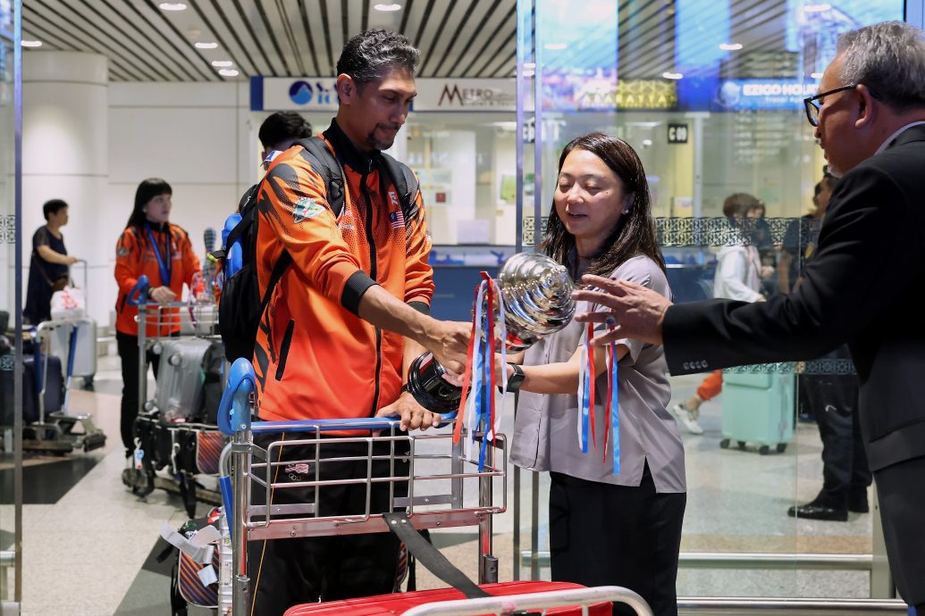 设法助成功体育总会添拨款 青体部:让新秀获更多机会