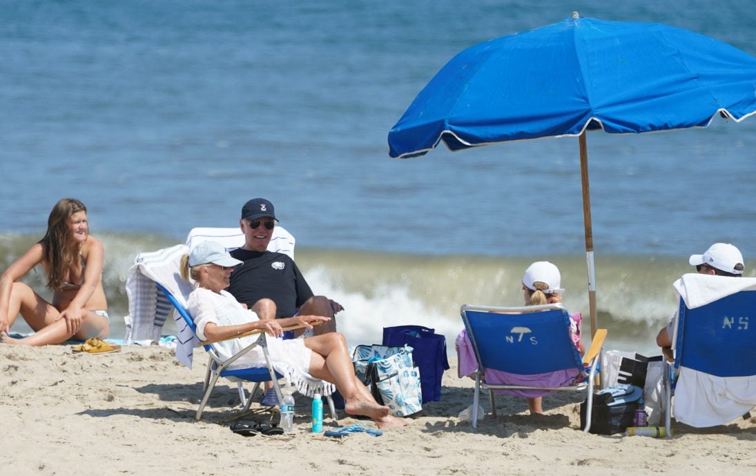 超越特朗普！拜登当总统“休假532天”　一般美国人要累积48年