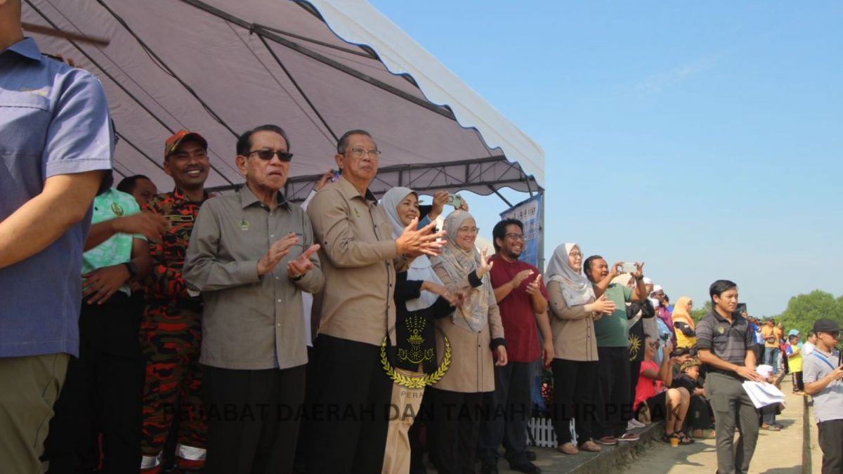 霹/版头/沙拉尼:保护霹雳河是优先事项 下霹是水产养殖主要区域