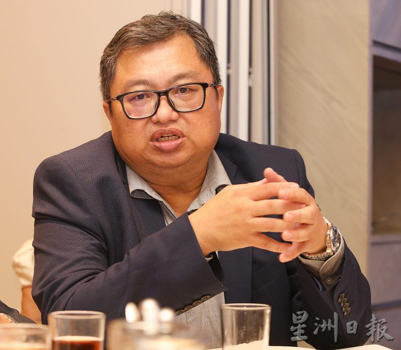 黄保国提醒:明年3年执行法令 没注册中医师不可行医