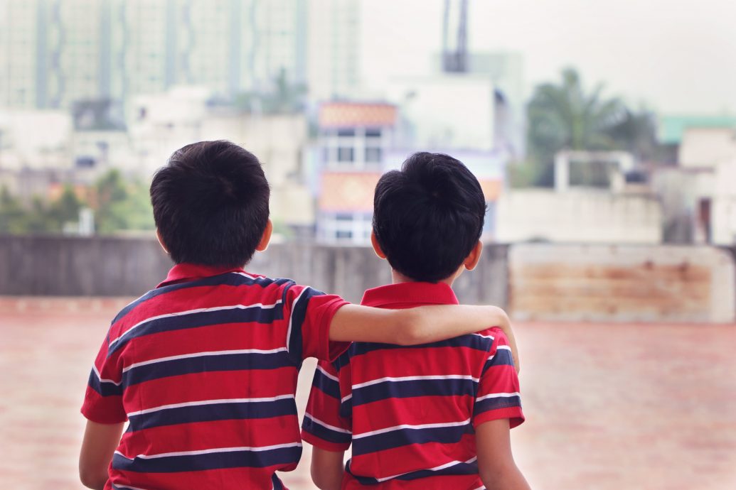 (1/10见报)城人小说——心中的位置/柠檬