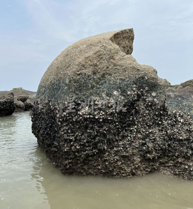 【星角摄】:踏浪观赏“石头世界”