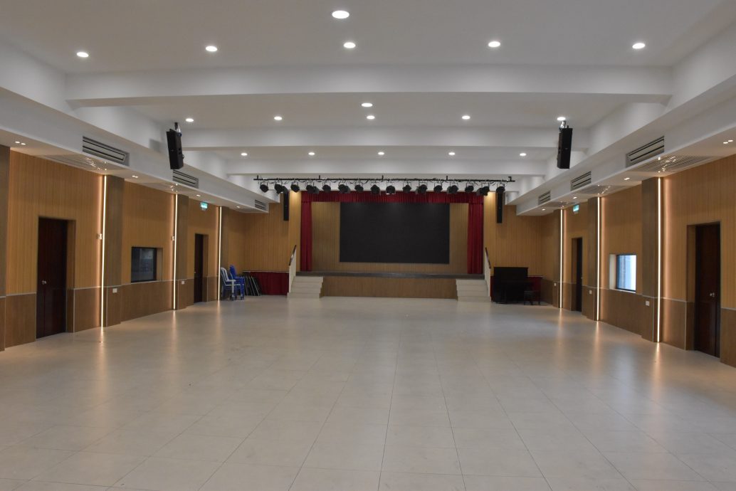 (30/9见报)/大都会/《校园我董》万津中华小学董事长邱明宝