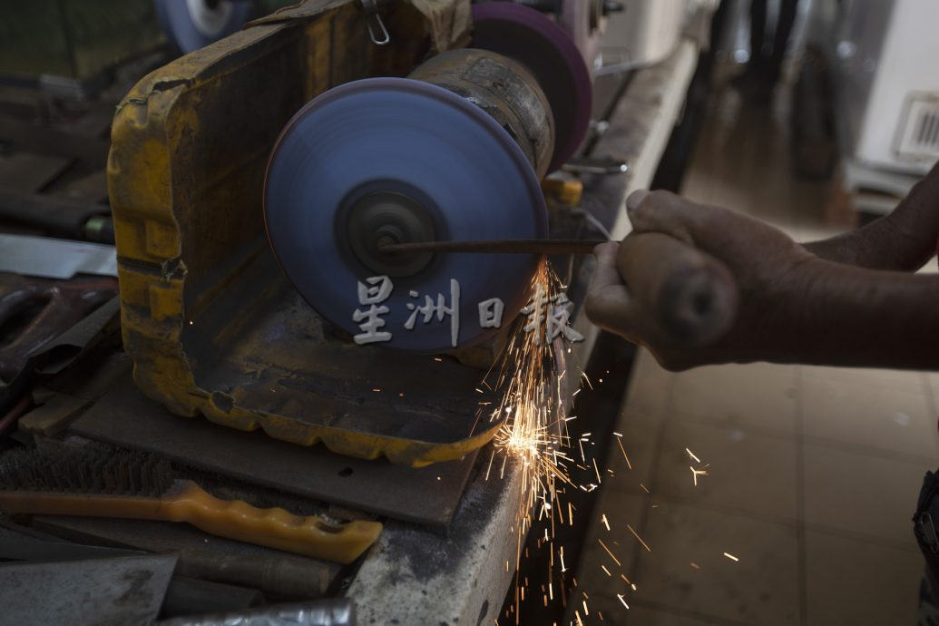 星角摄:霍霍磨刀声是一代人的记忆