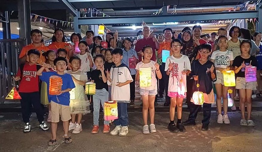 (古城版)培一小学中秋晚会集玩乐、学习及传承文化
