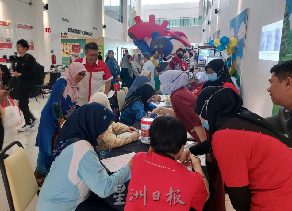 (古城第七版主文)东方医院新增最先进的双平面血管造影技术的第二间心导管实验室