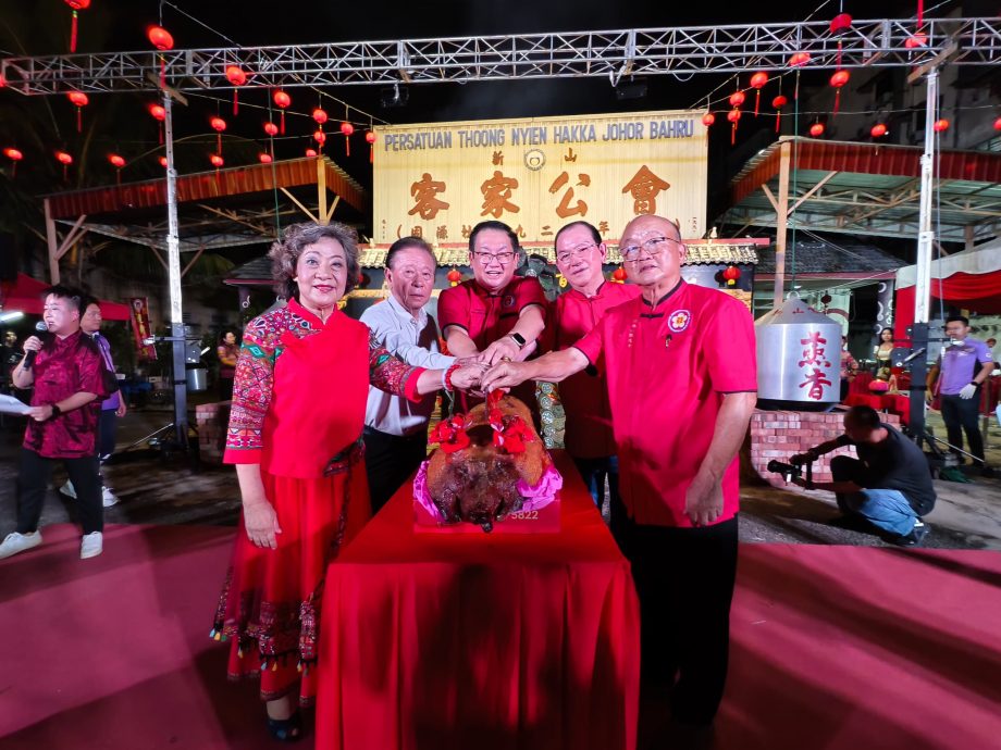(已签发)柔:张君国:新山客家公会旧址 计划建多层摩托停车场