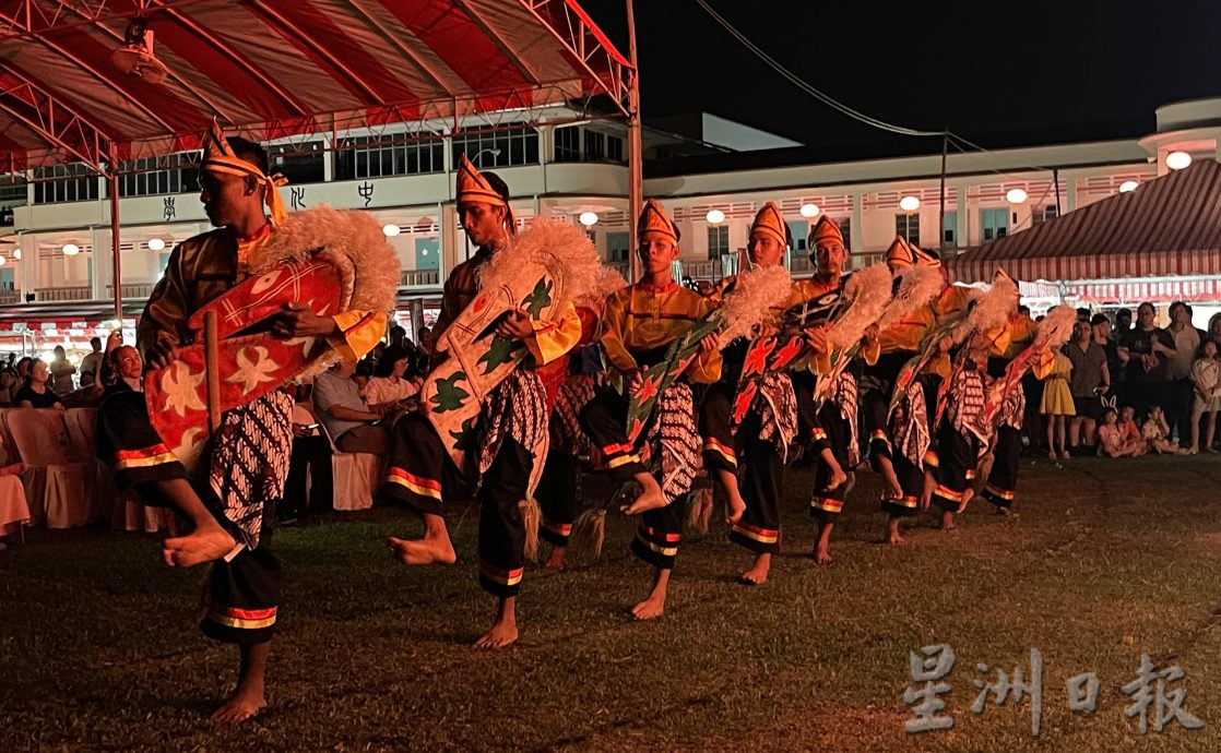 （已签发）柔：**版二头**第22届麻中秋园游会   首度“跨界”庆团圆